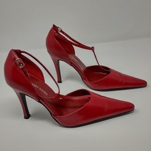 Leather Red Pointed Toe T-strap Heels